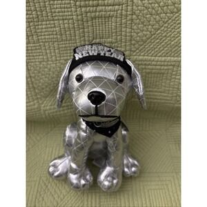 Raising Cane's Countdown New Year Silver Metallic Plush Dog Collector Item nwt